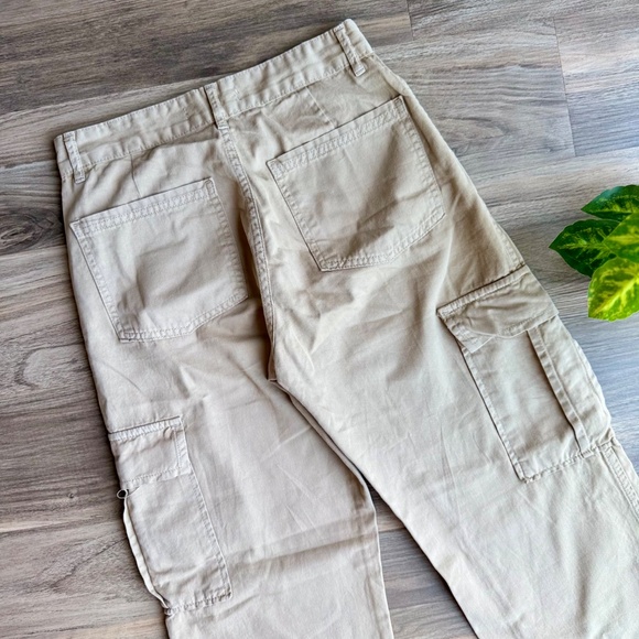 STR Stradivarius Cargo Pants Khaki Utility Straight Leg Size 6 - Picture 11 of 13